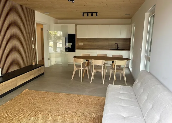 New - Mullerthal Basecamp - Sleeps 6 아파트 *