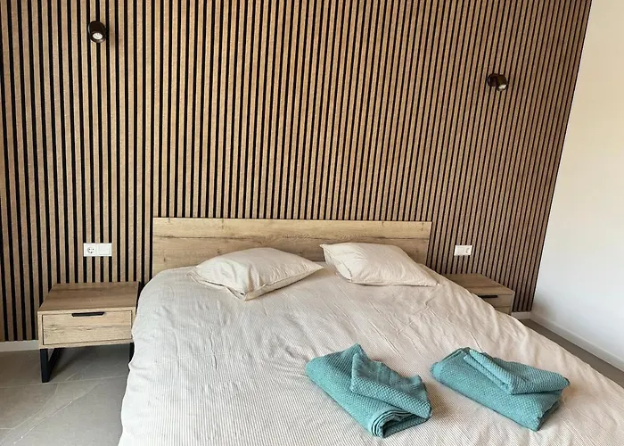 New - Mullerthal Basecamp - Sleeps 6 アパート *